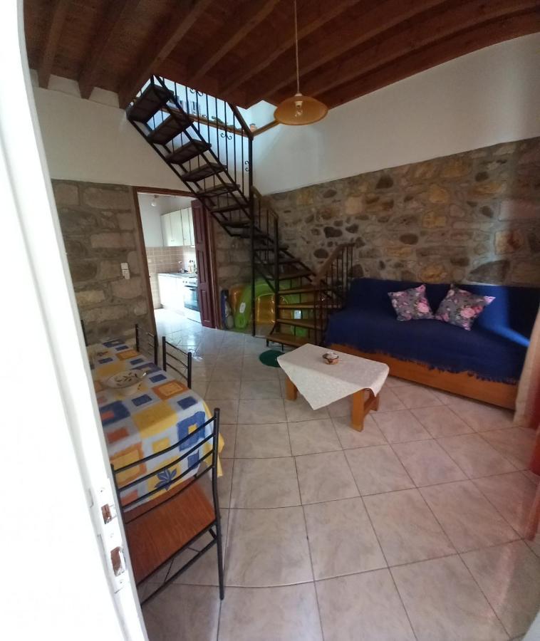 Agapis Apartments Petra  Esterno foto